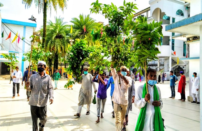শাহজালাল (রহ.) মাজারের লোকসমাগম ছাড়াই লাকড়ি তোড়া উৎসব সম্পন্ন