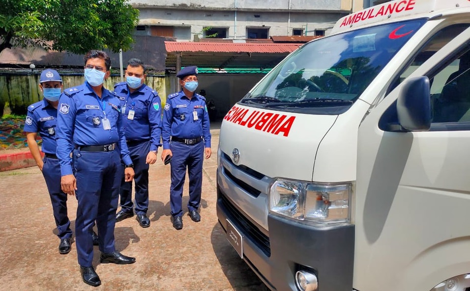 সিলেট বিভাগীয় পুলিশ হাসপাতাল পেল নতুন এ্যাম্বুলেন্স