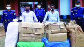 জৈন্তাপুরে পুলিশের অভিযানে পিকআপ ভর্তি ভারতীয় বিড়ির চালানসহ আটক ২