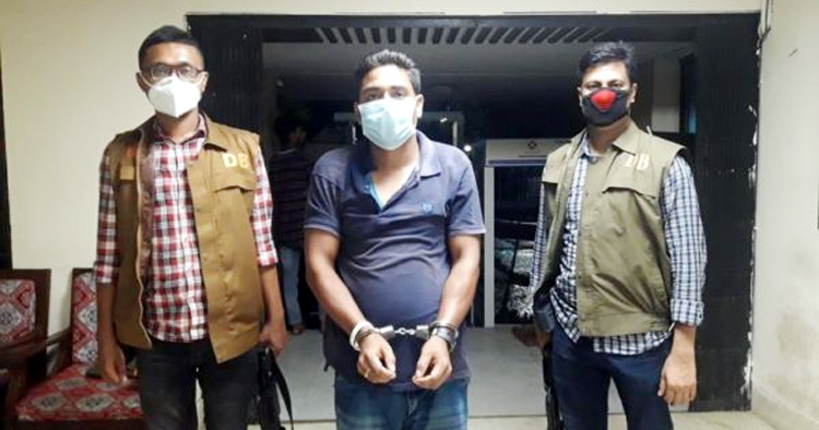 সিলেট জেলা গোয়েন্দা পুলিশের অভিযানে ডাকাত আটক