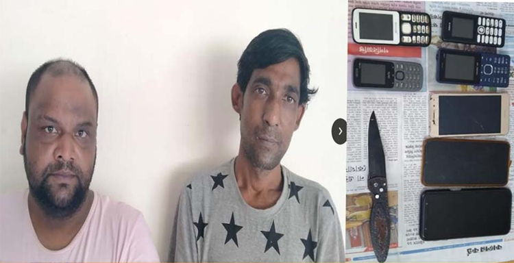 সিলেটে ছিনতাই কাজে ব্যবহৃত মোটরসাইকেল ও দেশীয় অস্ত্রশস্ত্রসহ গ্রেপ্তার ২