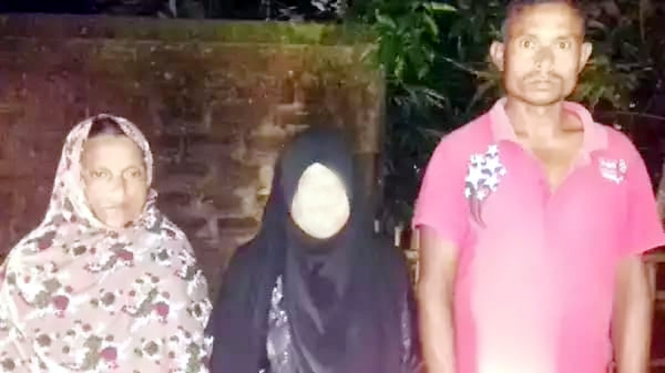 মানবিক পুলিশ সফির সহযোগিতায় হারিয়ে যাওয়া মেয়েকে ফিরে পেলো বাবা-মা