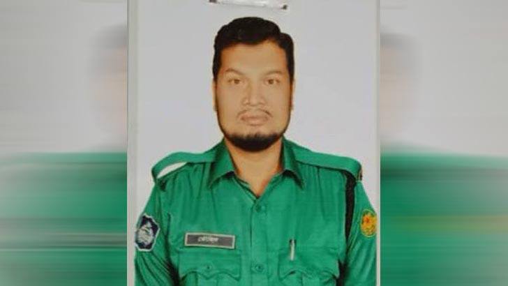 করোনা কেড়ে নিল আরেক পুলিশ সদস্যের প্রাণ