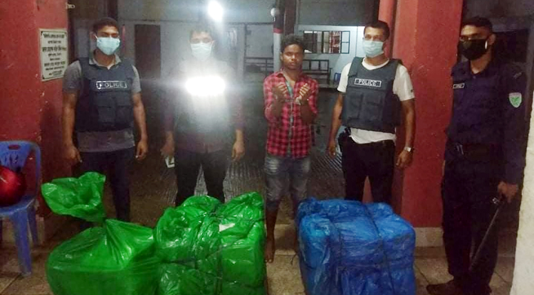 গোয়াইনঘাটে লক্ষাধিক পিস ভারতীয় নাসির বিড়িসহ পুলিশের হাতে আটক ১