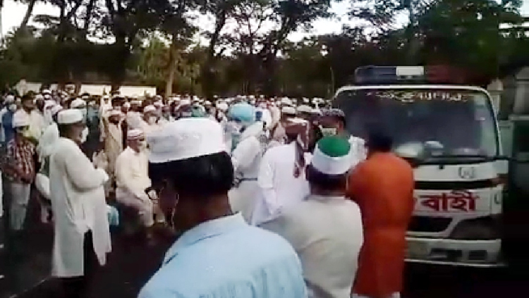 দক্ষিণ সুরমার ওলি মেম্বারের দাফন সম্পন্ন