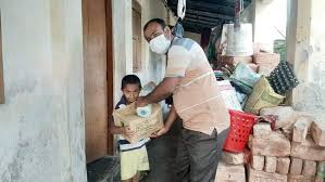 করোনা আক্রান্ত সাংবাদিক পরিবারের পাশে বনেকের সভাপতি