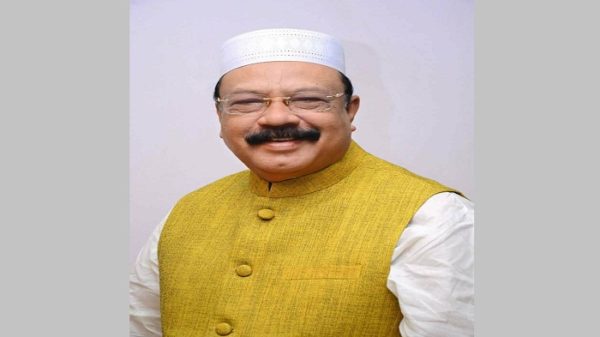 সুস্থ হয়ে উঠছেন কামরান