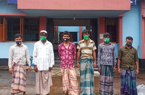 জৈন্তাপুরে ৬ জুয়াড়ি আটক
