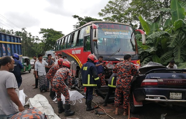 ঈদের আগের দিনই সিলেটের সড়কে ঝরলো ৮ প্রাণ