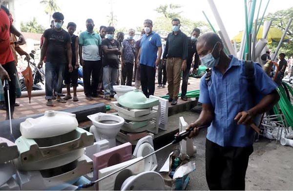 ক্বিনব্রিজ এলাকায় মিললো এডিসের লার্ভা, ধ্বংস করলো সিসিক