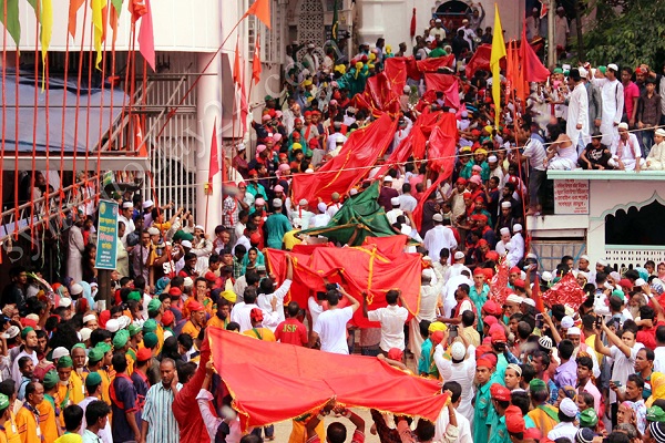 সাতশ বছর পর এবার হচ্ছে না শাহজালাল মাজারের ওরস