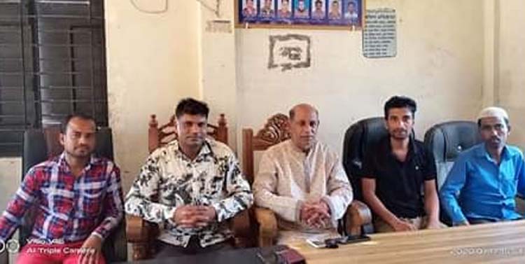 প্রধানমন্ত্রীর প্রণোদনা বন্টনের লক্ষ্যে গোয়াইনঘাটে ইউপি চেয়ারম্যান আমিরুলের মত বিনিময়