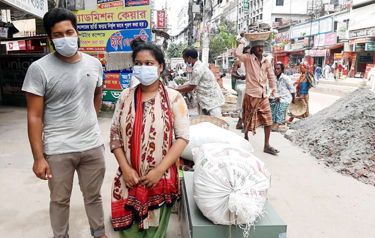 ৭ মাসের ভাড়া শোধ করেই ঢাকা ছাড়লেন ছাত্রী