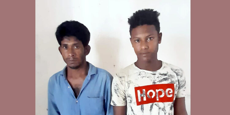 গোলাপগঞ্জে ভারতীয় মদসহ আটক ২