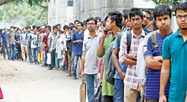গোয়াইনঘাটে অবর্ণনীয় দুঃখ কষ্টে দিন কাটছে চাকুরী প্রার্থীদের