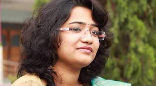 লকডাউনে স্বামীকে কাছে না পেয়ে চিকিৎসক স্ত্রীর আত্মহত্যা