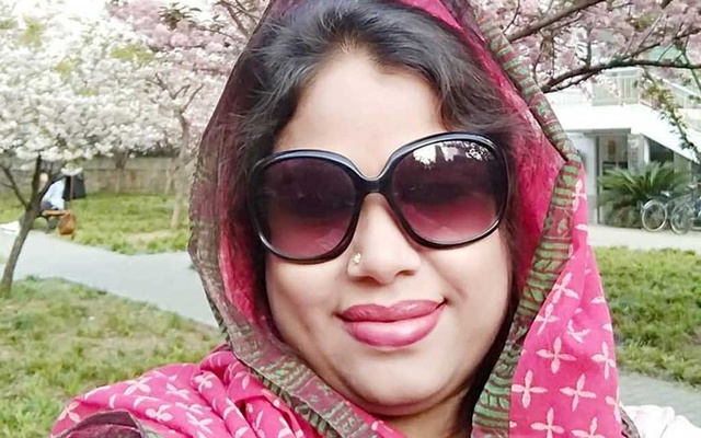 শারমিনের বিরুদ্ধে কী ব্যবস্থা নেবে ঢাবি?