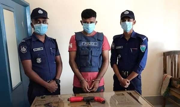 জগন্নাথপুরে অস্ত্রসহ সন্ত্রাসী সাইদুল গ্রেফতার