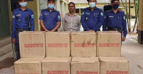 কোম্পানীগঞ্জে ২ লক্ষ ৫০ হাজার পিস ভারতীয় বিড়িসহ আটক ১