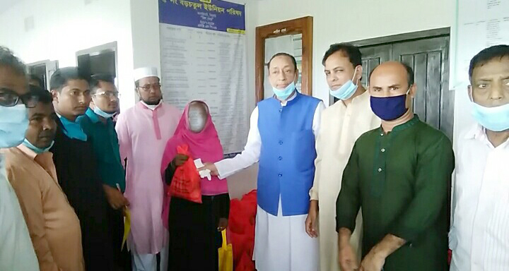 ইসলামিক রিলিফ বাংলাদেশের অর্থায়নে কানাইঘাটে কোরবানির মাংস বিতরণ