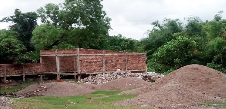 ছাতকে রতনা নদী জবর দখল করে অবৈধ স্থাপনা নির্মান