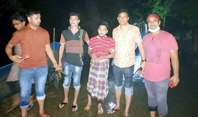 জৈন্তাপুর থেকে ছাত্রাবাসের গণধর্ষণের আসামী কানাইঘাটের মাহফুজ গ্রেফতার