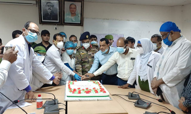 ওসমানী হাসপাতাল নার্সেস এসোসিয়েশনের উদ্যোগে প্রধানমন্ত্রীর জন্মদিন পালন