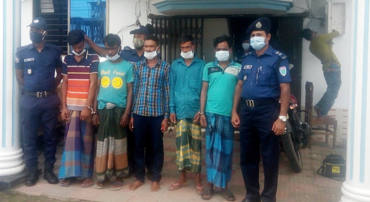 জগন্নাথপুরে মেয়েকে ধর্ষন, বাবাকে মারপিটের ঘটনায় মামলা দায়ের: ৫ আসামি কারাগারে