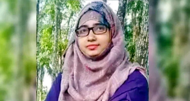 বাসকাউন্টার থেকে প্রবাসীর স্ত্রী উধাও!