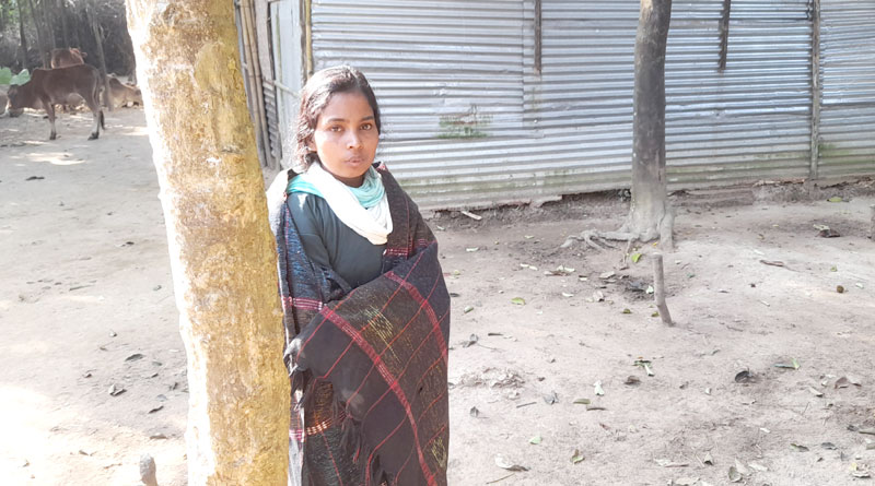 কমলগঞ্জে শীত উপেক্ষা করে সারারাত প্রেমিকের বাড়িতে বিয়ের দাবিতে অনশনে তরুণী