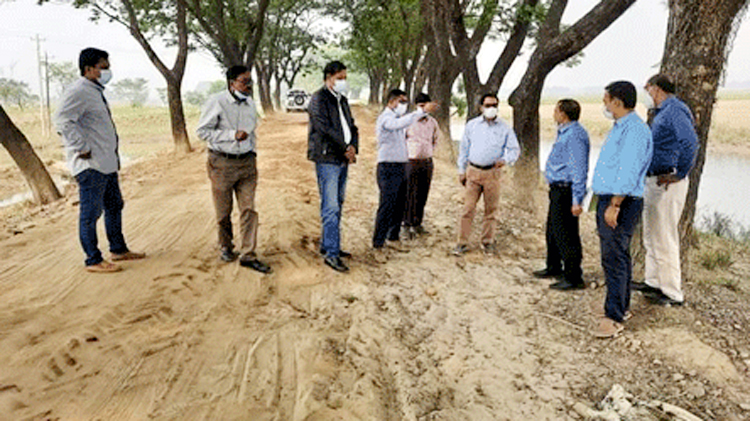 গোয়াইনঘাট রাধানগর রাস্তা পূণঃ মির্মাণের কাজ মার্চে