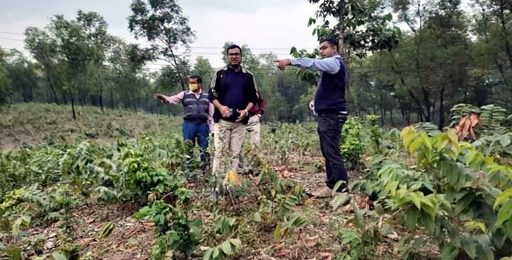 গোয়াইনঘাটে ভূমি ও গৃহহীনদের জায়গা পরিদর্শনে ইউএনও নাজমুস সাকিব
