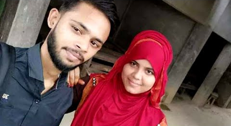 আব্বা তোমাদের না জানিয়ে কাজ করে ফেলেছি, মাফ করে দিও