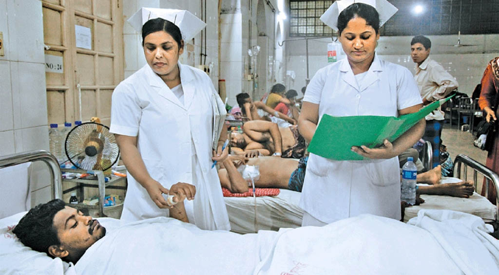 নার্সদের জাতীয় ইউনিফর্ম পরিধানের নির্দেশ