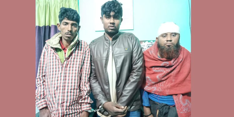 জৈন্তাপুরে ফিলিং স্টেশনে অভিনব কায়দায় ডাকাতি, গ্রেফতার ৩