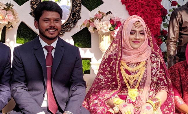 শিক্ষিকাকে বিয়ে করলেন একই বিশ্ববিদ্যালয়ের ছাত্রলীগ নেতা