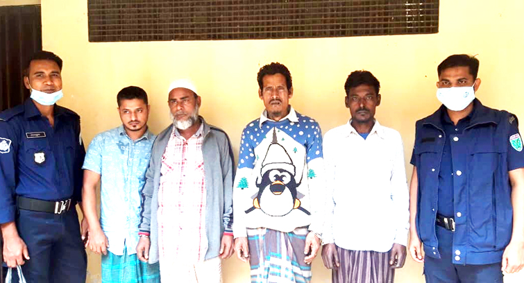 বিয়াননীবাজার থানা পুলিশের অভিযানে সাজাপ্রাপ্ত সহ ৪ পলাতক আসামি গ্রেফতার