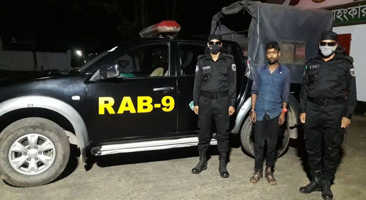 গোয়াইনঘাটে ১২৬ বোতল বিদেশী মদসহ যুবক গ্রেপ্তার