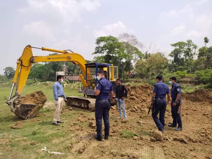 বিশ্বনাথে অবৈধ ভাবে মাটি কাটায় ৫০ হাজার টাকা জরিমানা