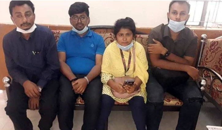 ককটেল রেখে দোকানিকে ফাঁসাতে গিয়ে কথিত নারী সাংবাদিকসহ চারজন আটক