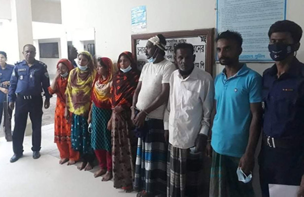 পুলিশকে ঘরে তালাবদ্ধ করে আসামি ছিনতাই: গ্রেপ্তার ৭