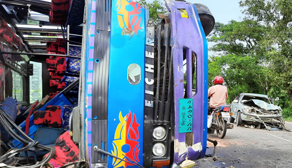 সিলেটে সড়ক দুর্ঘটনায় মা-ছেলে নিহত