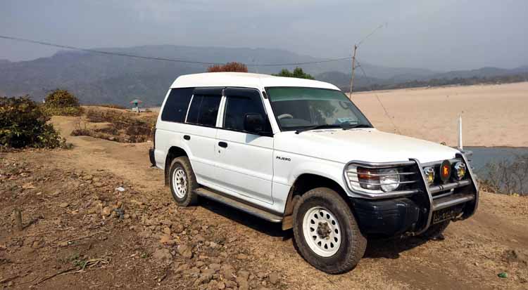 নজরে নেই এলজিইডি-সওজ’র: জাদুকাটার খেয়াতরী, ভাঙ্গা সড়কে জনদুর্ভোগ