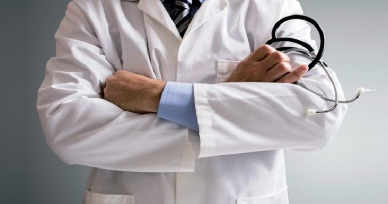 নার্সের সাথে অনৈতিক সম্পর্ক, চিকিৎসক স্ত্রীর অভিযোগে মেডিকেল অফিসার বরখাস্ত