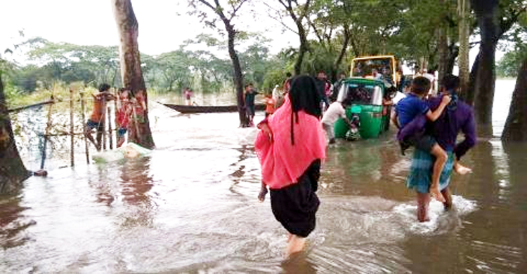 গোয়াইনঘাটে বন্যা পরিস্থিতির অবনতি, সড়ক যোগাযোগ বিচ্ছিন্ন