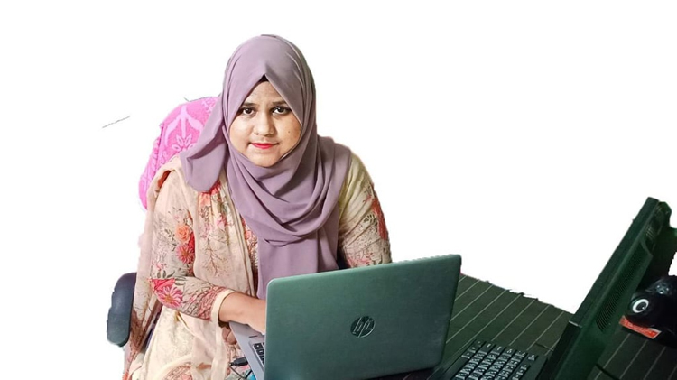ফ্রিল্যান্সিংয়ে সফল দক্ষিণ সুরমার রুবি