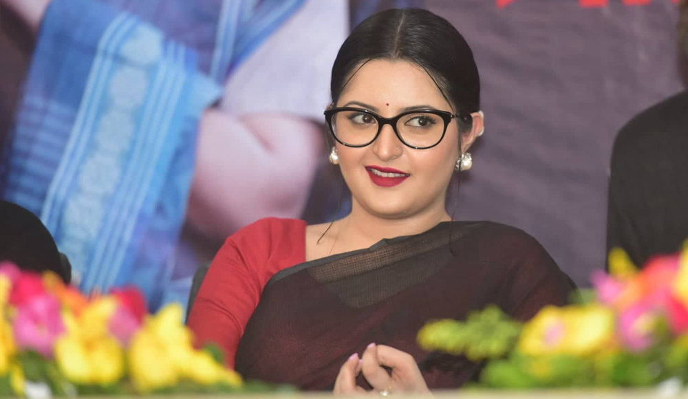 মা হচ্ছেন পরীমণি!