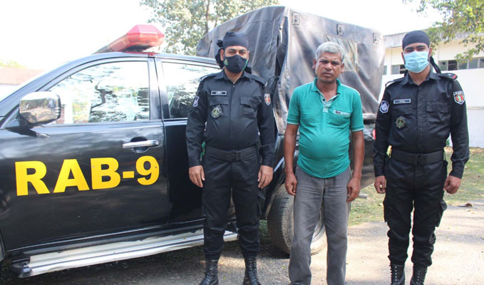 সিলেটে নকল সোনার বার দিয়ে প্রতারণার চেষ্টা, গ্রেপ্তার ১