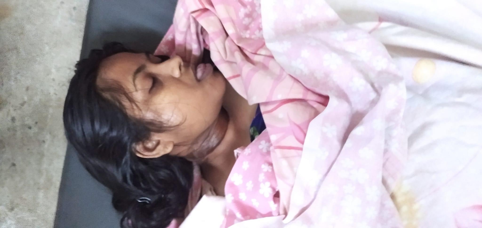 শ্রীমঙ্গলে গলায় ওড়না পেঁচিয়ে স্কুল শিক্ষিকাকে হত্যা : স্বামী আটক