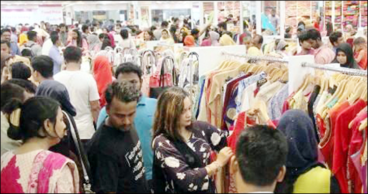 সিলেটে জমে ওঠেছে স্মরণকালের ঈদবাজার